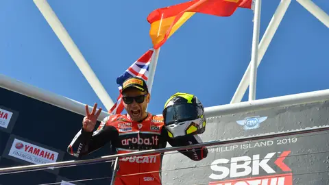 Bautista, tras ganar en Phillip Island Bautista, tras ganar en Phillip Island