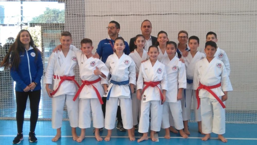 Un oro, dos bronces y tres cuartos puestos para el Chazarra en la segunda jornada de la Liga Autonómica Infantil.