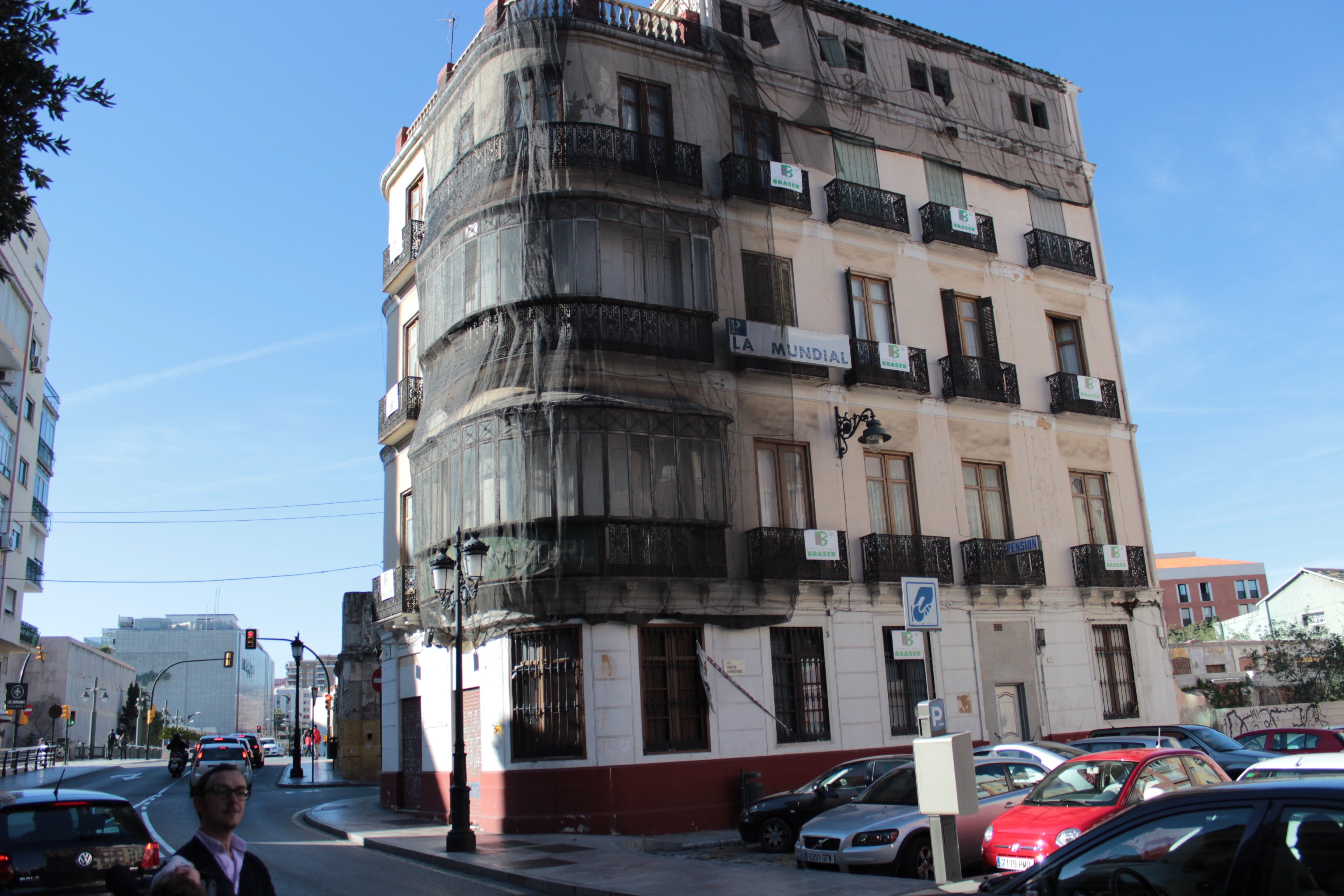 Semana clave para la demolición de La Mundial, en Hoyo de Esparteros Semana clave para la demolición de La Mundial, en Hoyo de Esparteros