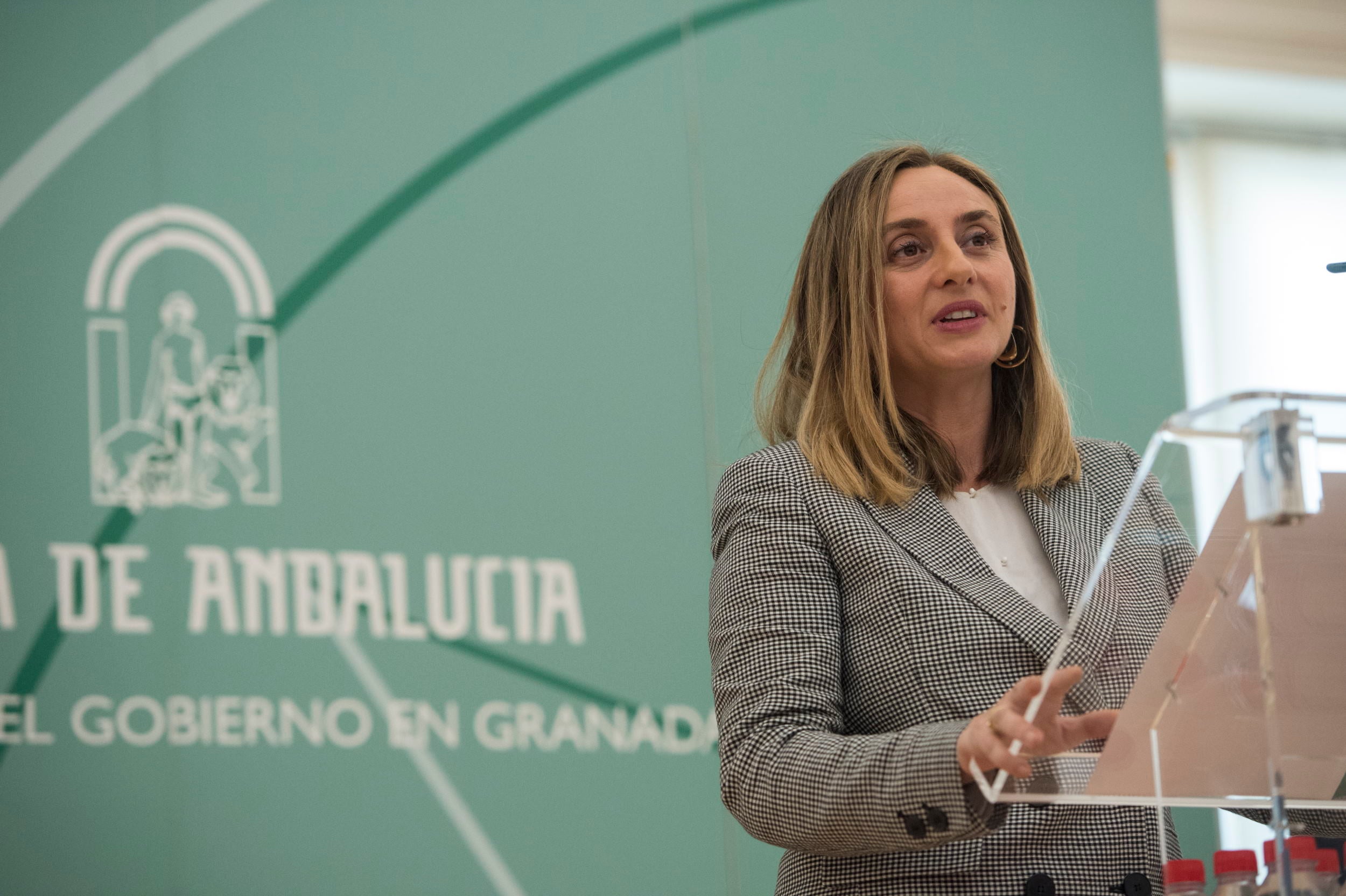 Marifrán Carazo: "Este nuevo gobierno, en muy pocos días, ha hecho mucho más que lo avanzado en años, por el anterior" Marifrán Carazo: "Este nuevo gobierno, en muy pocos días, ha hecho mucho más que lo avanzado en años, por el anterior"