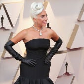 Lady Gaga, espectacular a su llegada a los Oscar 2019