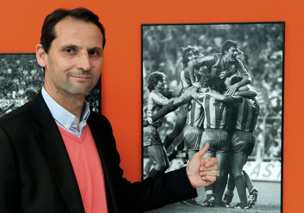 Fernando Giner: "El Valencia debe salir a ganar, no a defender el resultado" Fernando Giner: "El Valencia debe salir a ganar, no a defender el resultado"