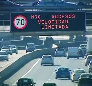 Madrid mantiene para este miércoles el escenario 1 del protocolo de contaminación limitando la velocidad a 70 km/h por la M-30 Madrid mantiene para este miércoles el escenario 1 del protocolo de contaminación limitando la velocidad a 70 km/h por la M-30