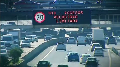 Madrid mantiene para este mi&eacute;rcoles el escenario 1 del protocolo de contaminaci&oacute;n limitando la velocidad a 70 km/h por la M-30 