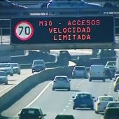 Madrid mantiene para este miércoles el escenario 1 del protocolo de contaminación limitando la velocidad a 70 km/h por la M-30 