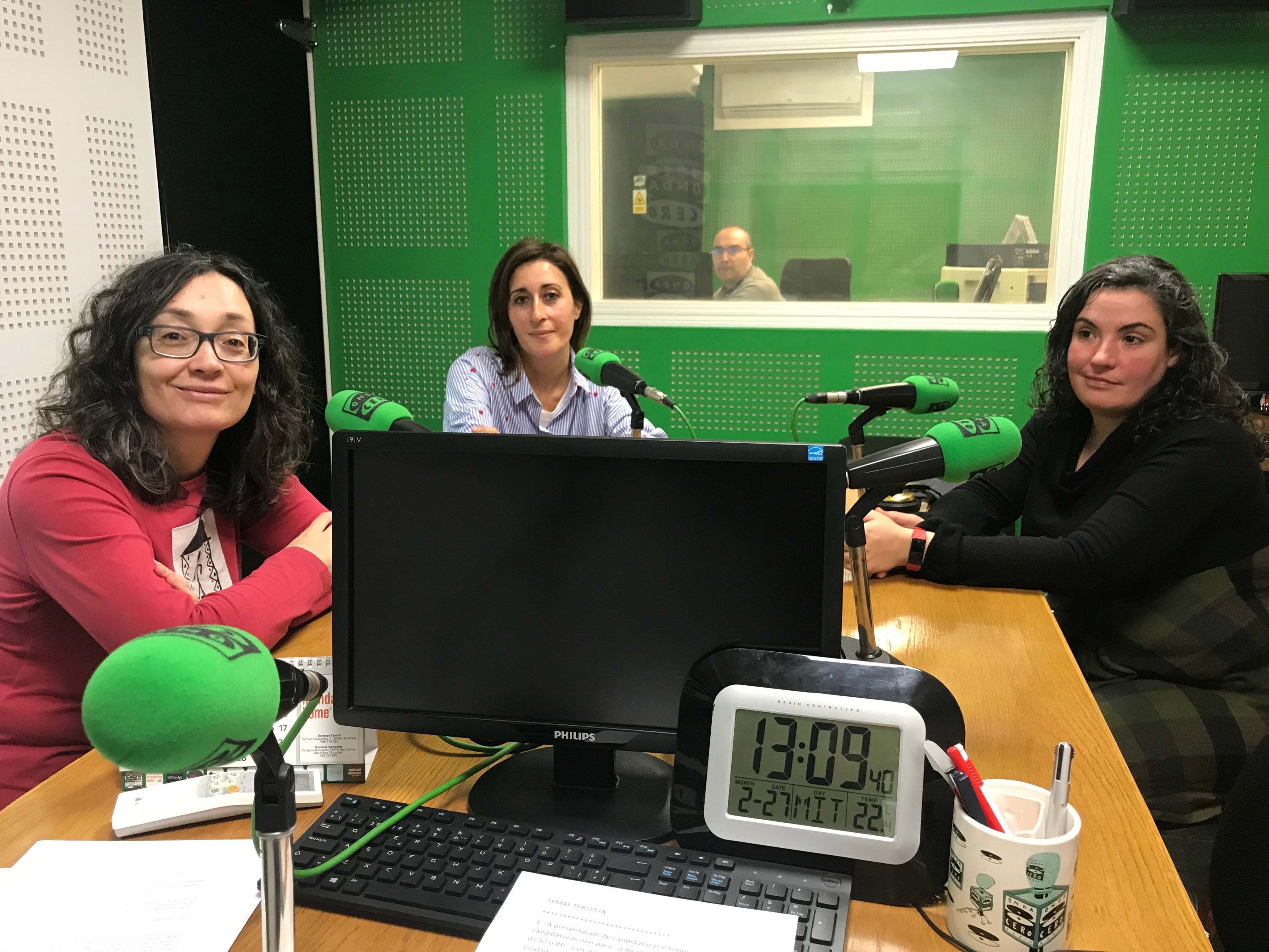 Tertulia en Femenino en Ourense en la Onda Tertulia en Femenino en Ourense en la Onda