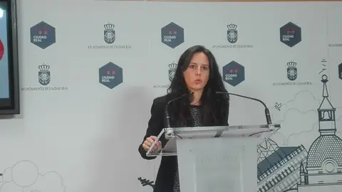 Nieves Peinado, portavoz de Ganemos Nieves Peinado, portavoz de Ganemos