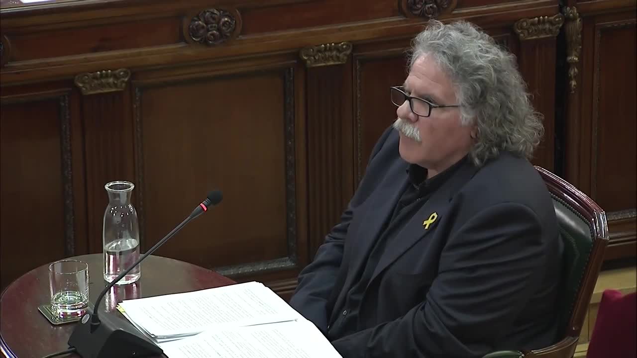 Tardá dice que el PSOE retiró la interpelación por la violencia el 1-O tras el discurso del Rey "que avaló la represión" Tardá dice que el PSOE retiró la interpelación por la violencia el 1-O tras el discurso del Rey "que avaló la represión"