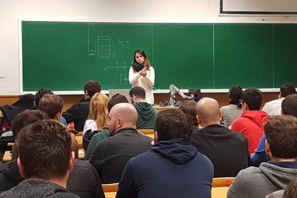 La FUE-UJI ha gestionado 914 estancias en prácticas en 2018 La FUE-UJI ha gestionado 914 estancias en prácticas en 2018