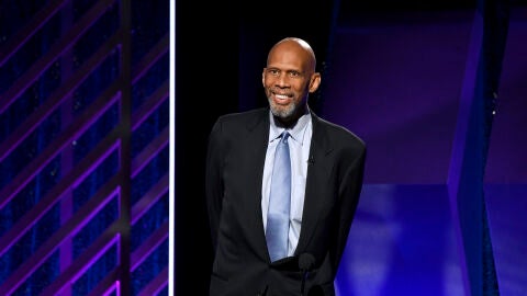 El exjugador de la NBA Kareem Abdul-Jabbar