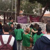 Concentración del AMPA del colegio La Paz de Torrellano de Elche