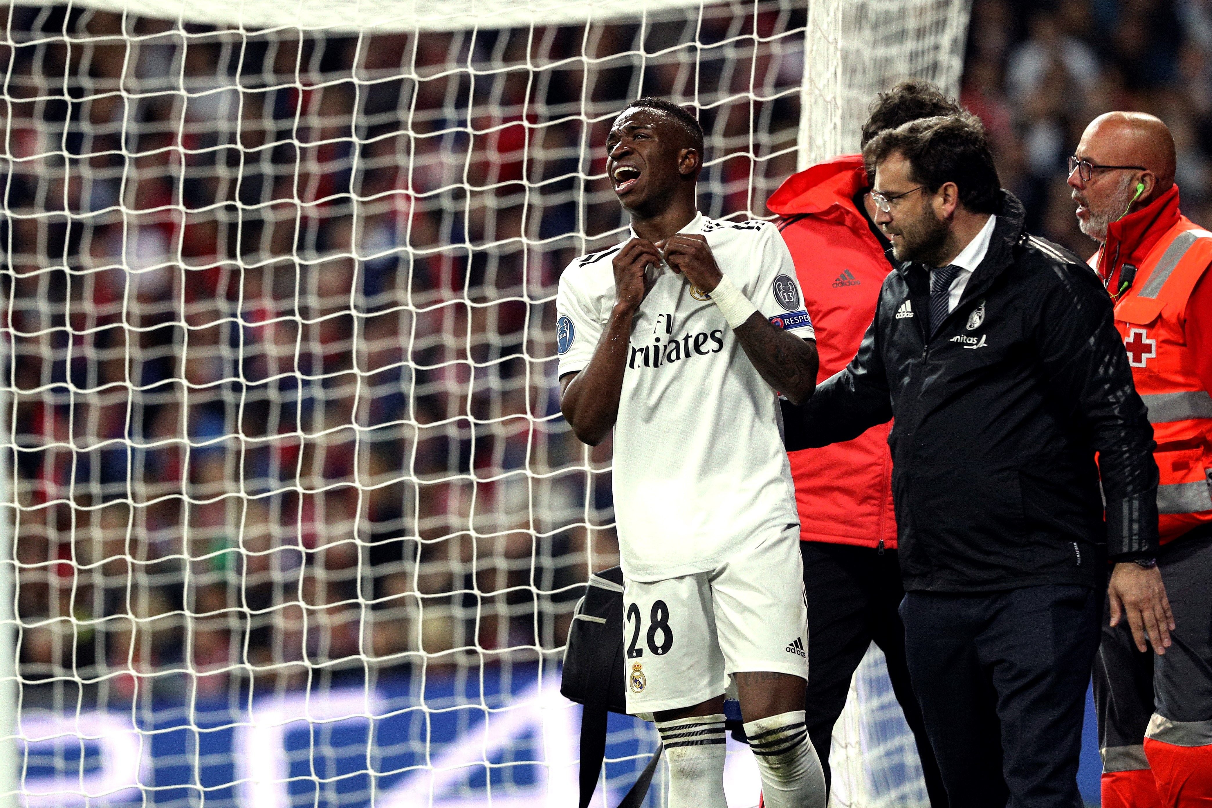 Vinicius sufre una rotura de ligamentos y estará dos meses de baja Vinicius sufre una rotura de ligamentos y estará dos meses de baja