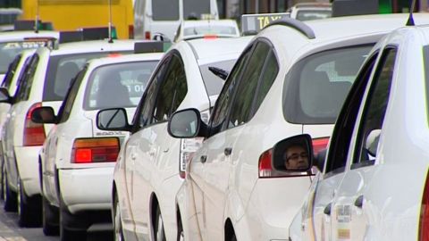 A3 Noticias Canarias - Marzo 2019 - Nueva pelea de taxistas en Gran Canaria