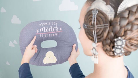 Coj&iacute;n para dormir con mo&ntilde;os de fallera