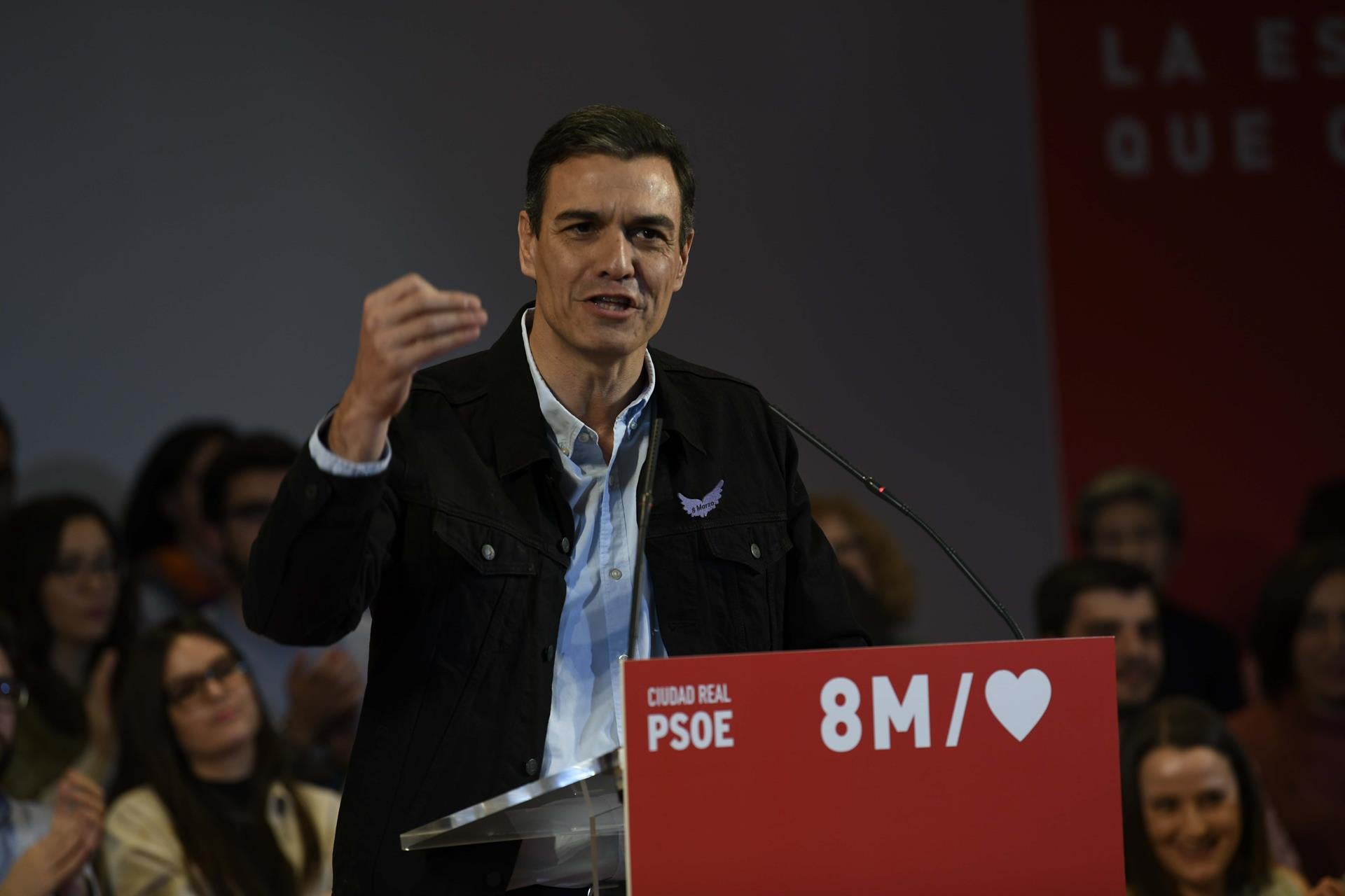 Pedro Sánchez dice que España fue "ejemplo en todo el mundo" en el 8M Pedro Sánchez dice que España fue "ejemplo en todo el mundo" en el 8M