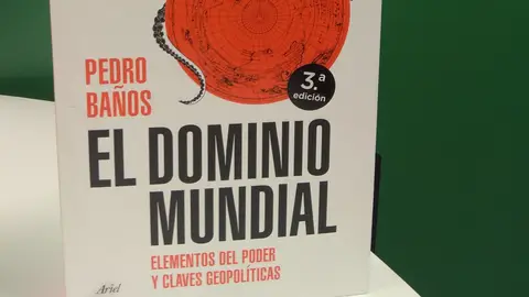 El dominio del mundo Pedro Baños presenta su libro en Vitoria