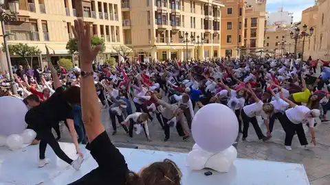 Acto en la plaza del Congreso Eucarístico de Elche con motivo del Día Internacional de la Mujer Acto en la plaza del Congreso Eucarístico de Elche con motivo del Día Internacional de la Mujer