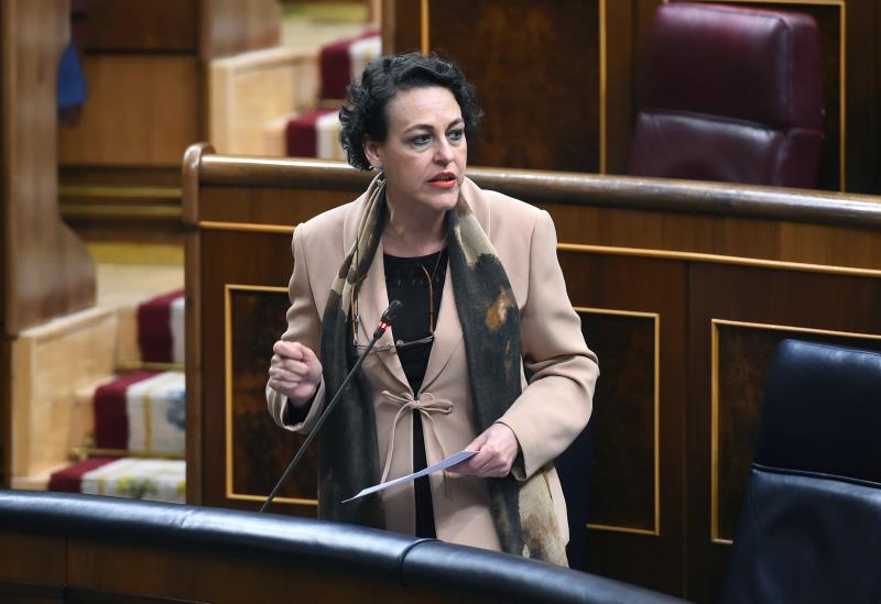 Valerio critica el "falso feminismo" de Pablo Casado: "El PP tiene de feminista lo que yo de monja de clausura" Valerio critica el "falso feminismo" de Pablo Casado: "El PP tiene de feminista lo que yo de monja de clausura"