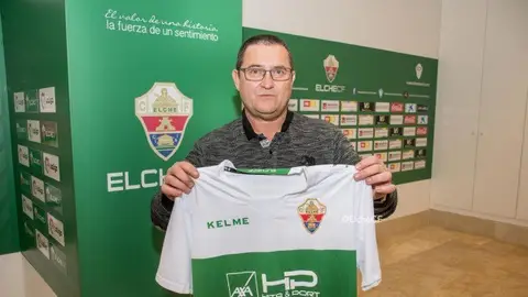Juan francisco Gea, entrenador del Elche CF Sala Axa Hita&Port Juan francisco Gea, entrenador del Elche CF Sala Axa Hita&Port