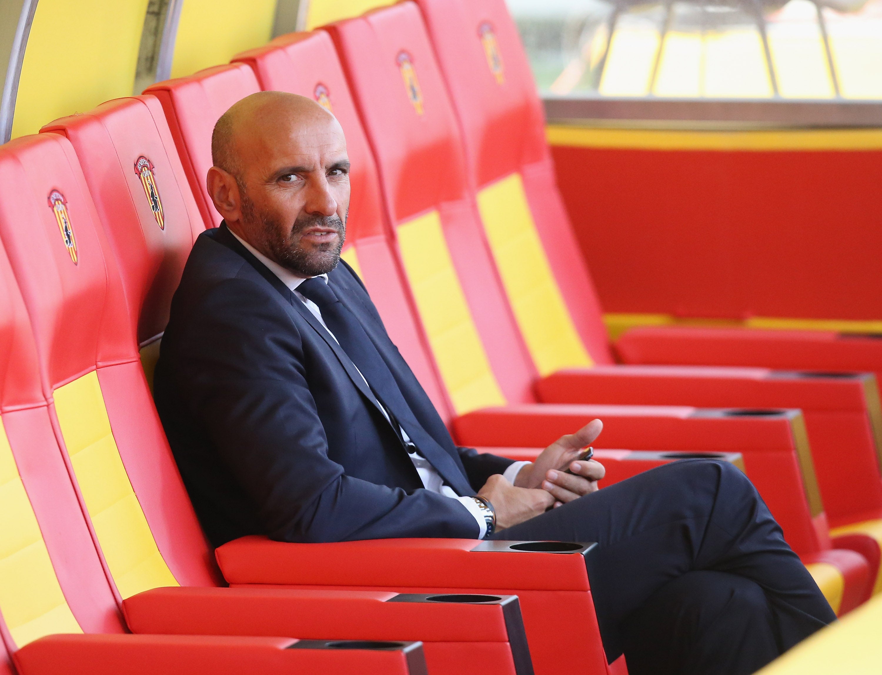 Monchi insinúa que vuelve al Sevilla con un mensaje en redes sociales Monchi insinúa que vuelve al Sevilla con un mensaje en redes sociales
