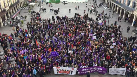 Concentración del 8M en la Plaza Mayor de Ciudad Real Concentración del 8M en la Plaza Mayor de Ciudad Real