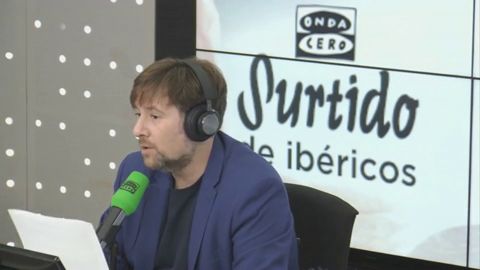 El Rey em&eacute;rito Juan Carlos Latre: "Siempre he tenido muy presente la peseta porque sal&iacute;a en ella"