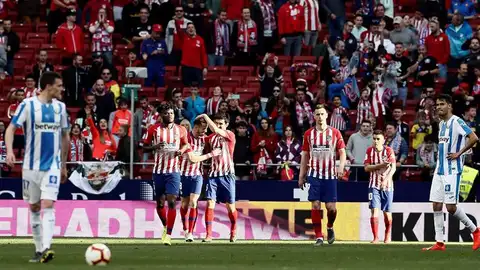 Los jugadores del Atlético de Madrid celebran el gol de Saúl ante el Leganés Los jugadores del Atlético de Madrid celebran el gol de Saúl ante el Leganés