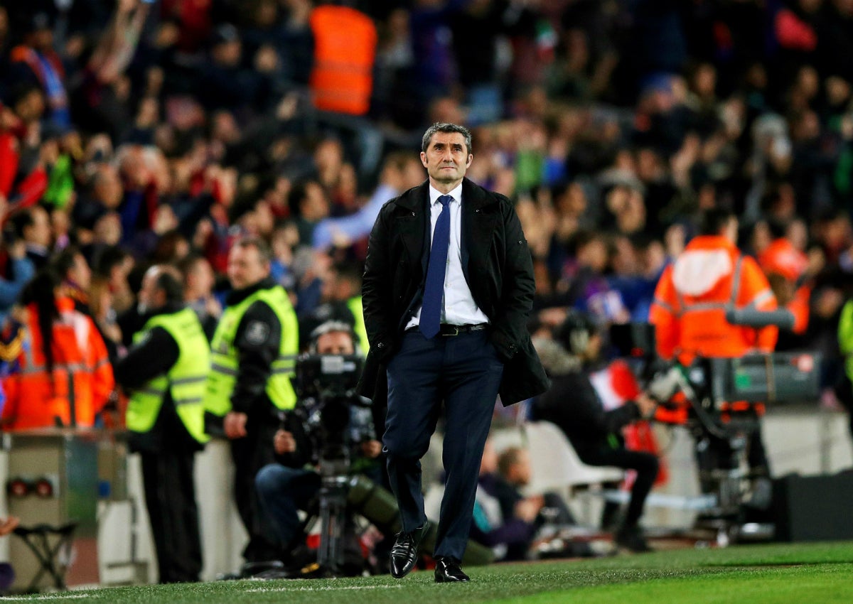 Ernesto Valverde: "Ves cómo ganan nuestros rivales y no hay nadie para tirar cohetes" Ernesto Valverde: "Ves cómo ganan nuestros rivales y no hay nadie para tirar cohetes"