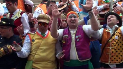 C&aacute;diz se deja el alma en la celebraci&oacute;n de su emblem&aacute;tico carnaval 