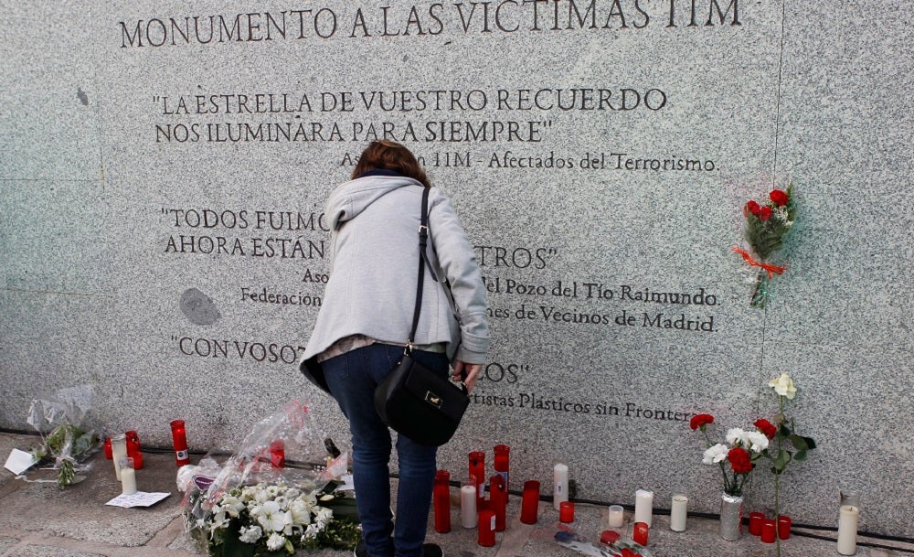 España se inunda de actos para homenajear a las víctimas de los atentados en el 15º aniversario de la tragedia España se inunda de actos para homenajear a las víctimas de los atentados en el 15º aniversario de la tragedia