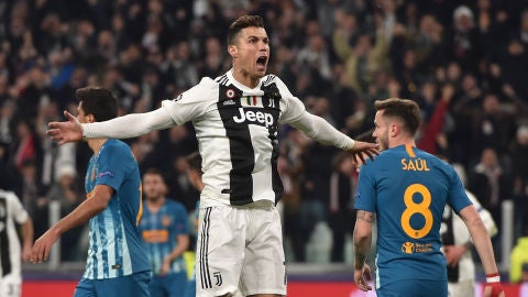 Cristiano Ronaldo celebra un gol ante Sa&uacute;l
