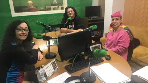 Tertulia en femenino Tertulia en femenino