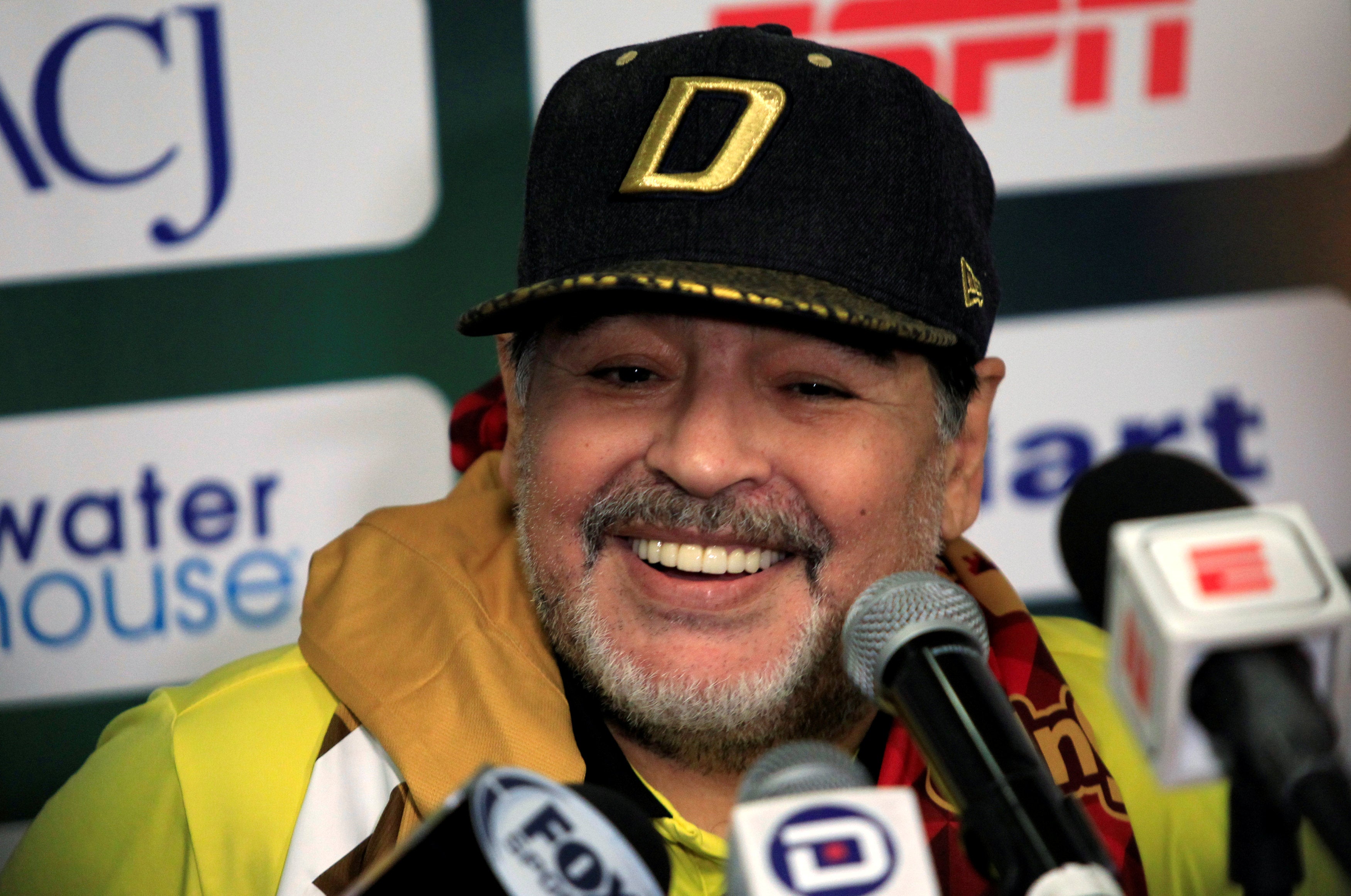 Maradona elogia a Cristiano Ronaldo: "Ahora es brujo" Maradona elogia a Cristiano Ronaldo: "Ahora es brujo"