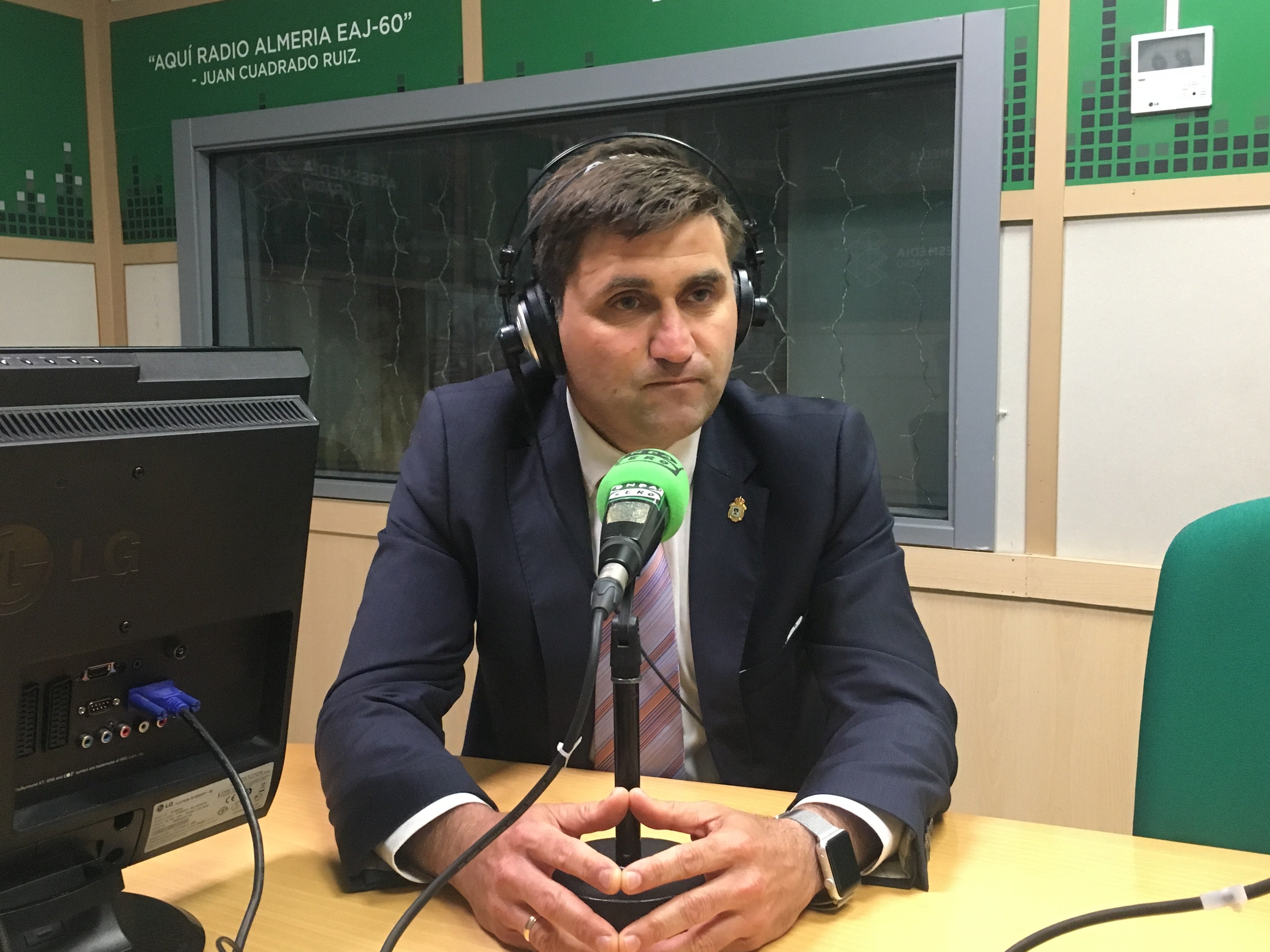 José Juan Rodríguez: "Roquetas no ha podido desarrollar hasta 11 infraestructuras vitales para el municipio porque la Junta no emitía un simple informe" José Juan Rodríguez: "Roquetas no ha podido desarrollar hasta 11 infraestructuras vitales para el municipio porque la Junta no emitía un simple informe"