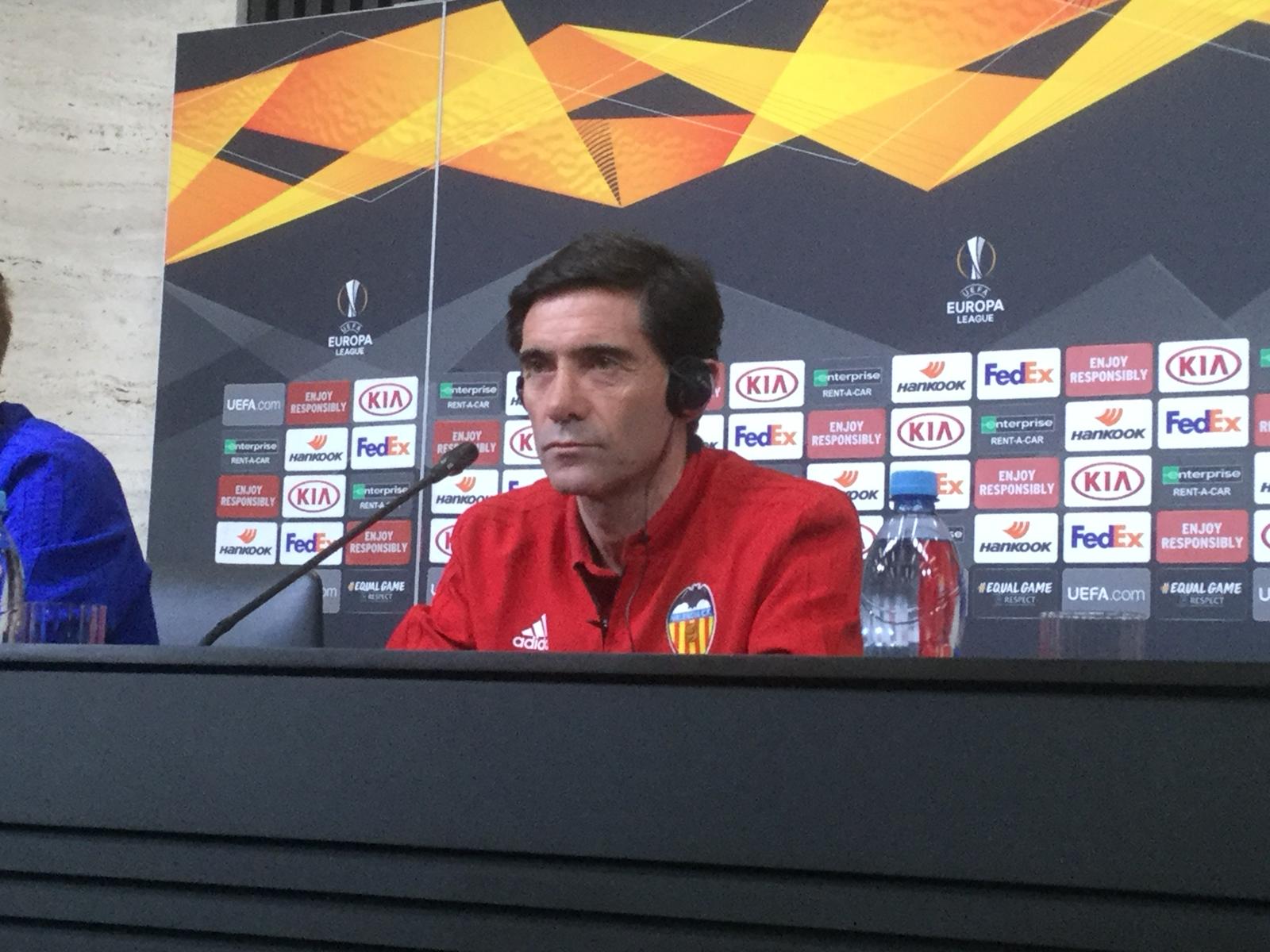 MARCELINO: “No podemos pensar solo en defendernos. Sería un grave error MARCELINO: “No podemos pensar solo en defendernos. Sería un grave error