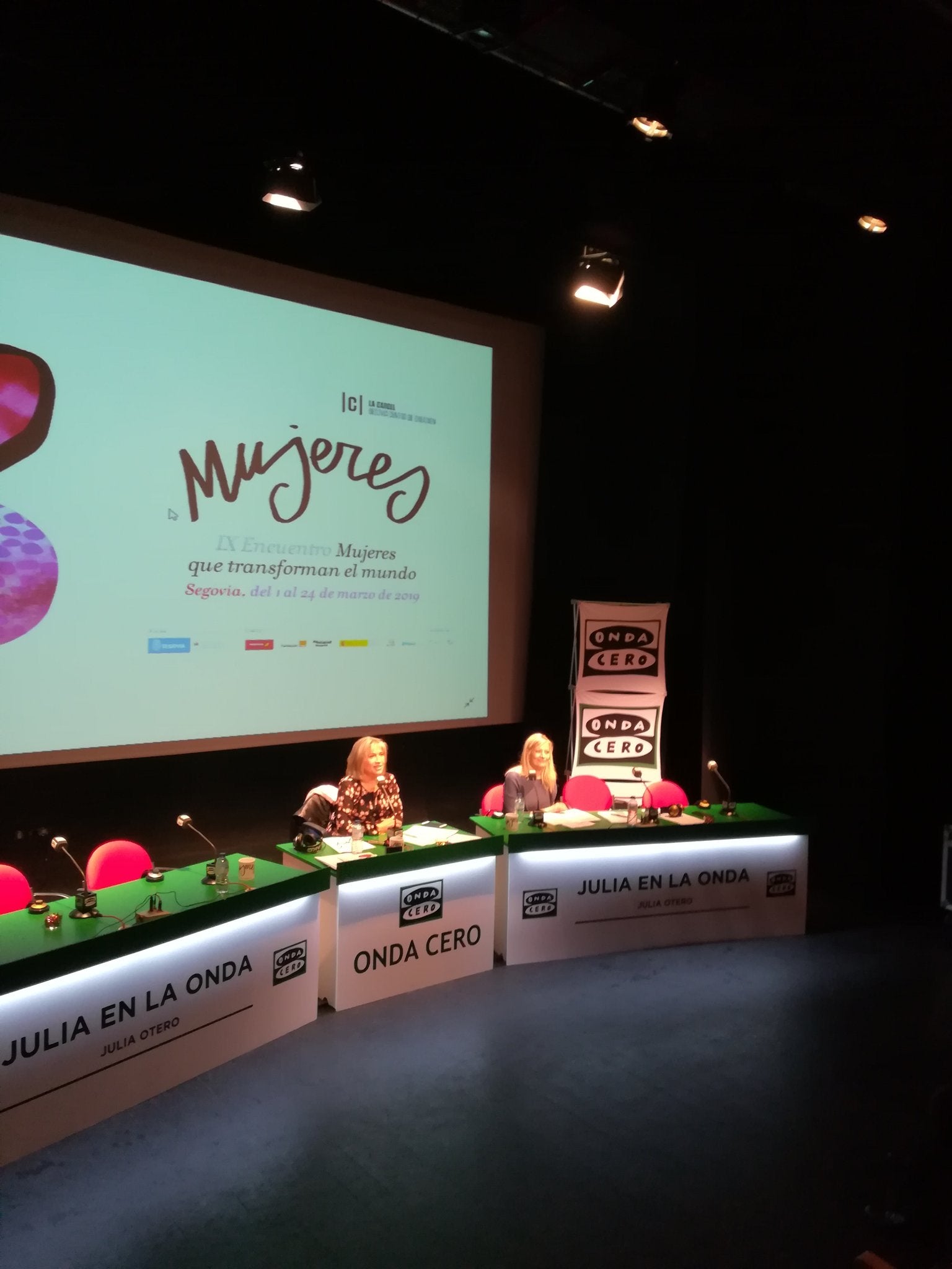 Ana Labordeta: "Hay muchas mujeres olvidadas que vivieron el exilio y es muy injusto" Ana Labordeta: "Hay muchas mujeres olvidadas que vivieron el exilio y es muy injusto"