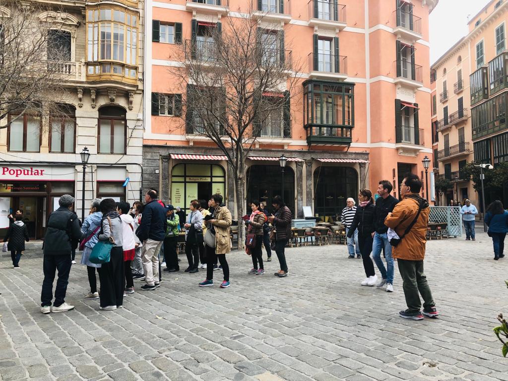 La caída del turismo extranjero frena el crecimiento de la economía balear La caída del turismo extranjero frena el crecimiento de la economía balear