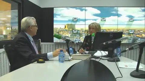 Julia Otero entrevista a Baltasar Garzón en Julia en la Onda Julia Otero entrevista a Baltasar Garzón en Julia en la Onda