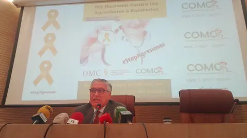 José Molina, presidente del Colegio de Médicos de Ciudad Real José Molina, presidente del Colegio de Médicos de Ciudad Real
