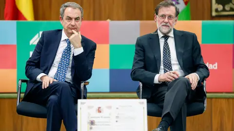 Los expresidentes del Gobierno Mariano Rajoy y José Luis Rodríguez Zapatero participan en el ciclo de coloquios organizado por el 40 aniversario de la Universidad de León para hablar de la consolidación de la democracia Los expresidentes del Gobierno Mariano Rajoy y José Luis Rodríguez Zapatero participan en el ciclo de coloquios organizado por el 40 aniversario de la Universidad de León para hablar de la consolidación de la democracia