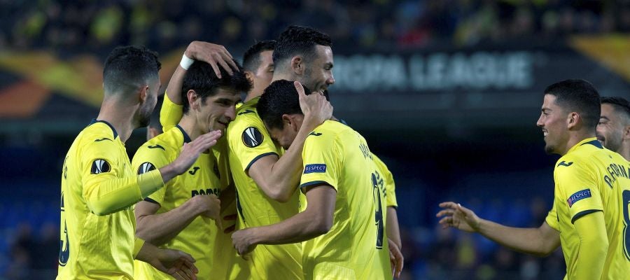 Los jugadores del Villarreal celebran un gol Los jugadores del Villarreal celebran un gol