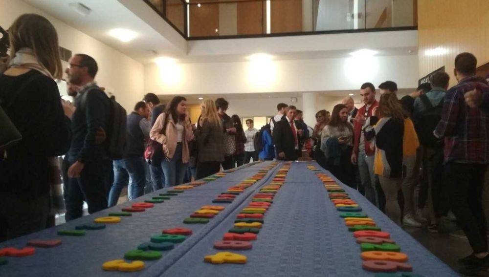 El Número PI formado con galletas en la UMHE