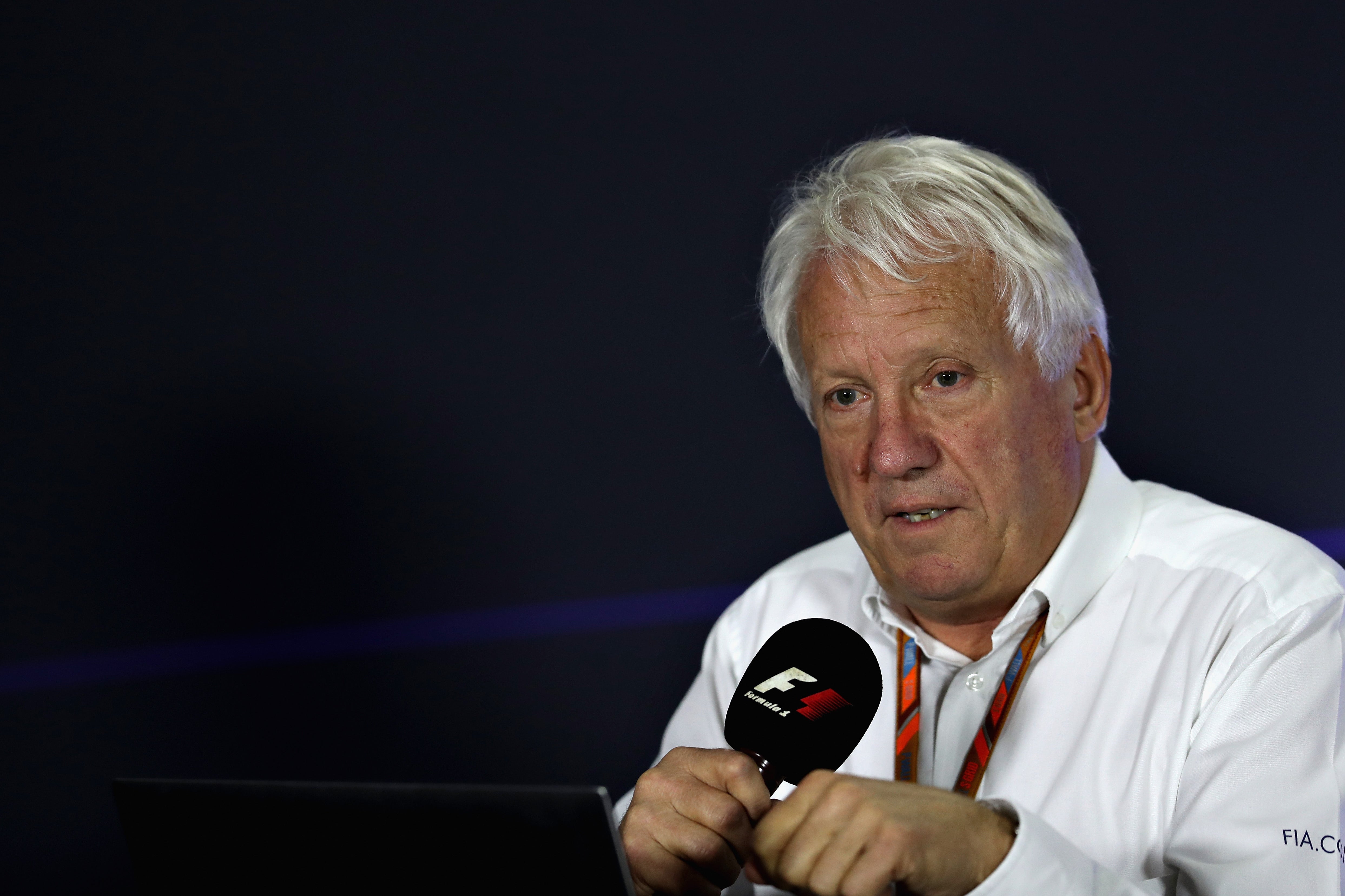 Muere Charlie Whiting, director de carrera de la Fórmula 1, a los 66 años por una embolia pulmonar Muere Charlie Whiting, director de carrera de la Fórmula 1, a los 66 años por una embolia pulmonar
