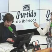 El señor bajito que siempre le da la razón a Iker Jiménez Latre