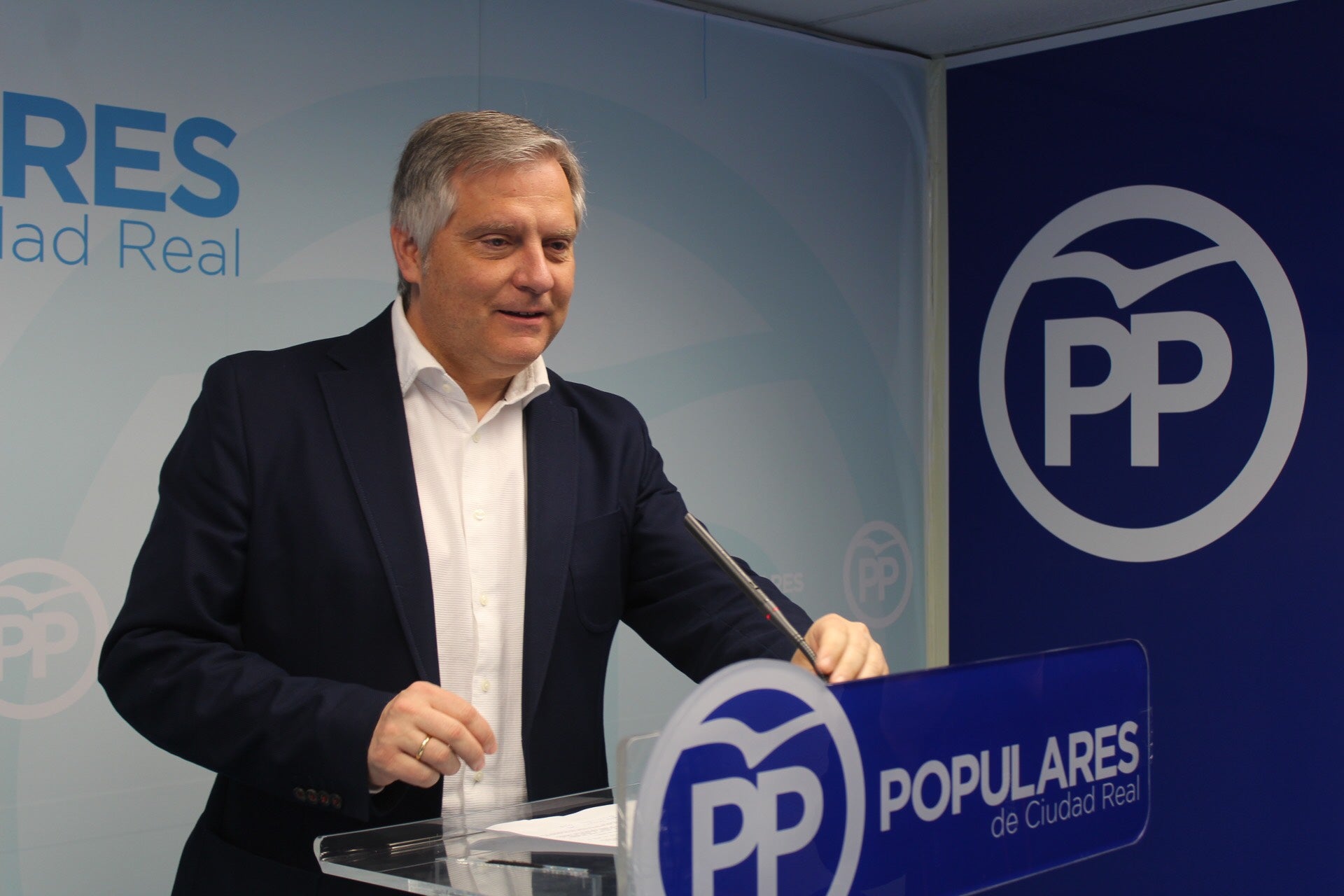 Cañizares califica de "trampa" que Zamora esconda la subida del IBI después de las elecciones Cañizares califica de "trampa" que Zamora esconda la subida del IBI después de las elecciones