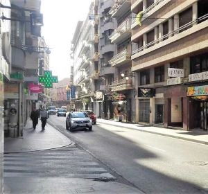 Tramo de la avenida Juan Carlos I de Elche que va a ser reasfaltado Tramo de la avenida Juan Carlos I de Elche que va a ser reasfaltado