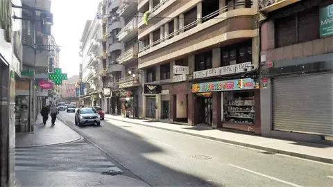 Tramo de la avenida Juan Carlos I de Elche que va a ser reasfaltado Tramo de la avenida Juan Carlos I de Elche que va a ser reasfaltado