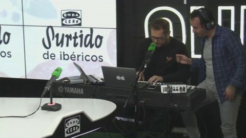 Asistimos a la primera clase de piano de El Monaguillo