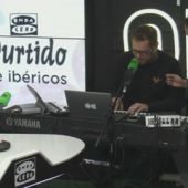 Asistimos a la primera clase de piano de El Monaguillo