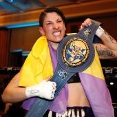 Miriam 'La Reina' Gutiérrez, con el cinturón de campeona de Europa del peso ligero